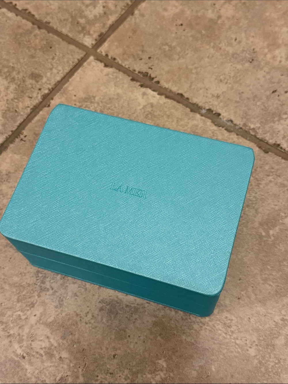 LA MER Moisturizing Cream Gift Set - EMPTY BOX - Metallic Teal 6.25 X 4.5 X 3”